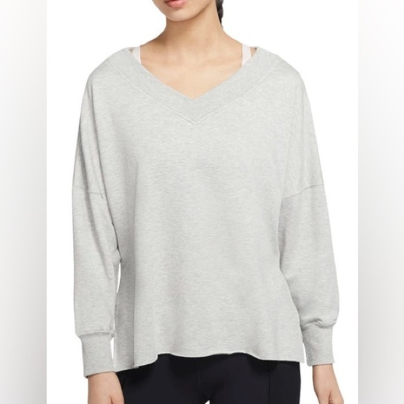 YOGA FLEECE DRI-FIT PULLOVER IN GREY HEATHER/ SUMMIT WHITE - medium - Picture 2 of 6